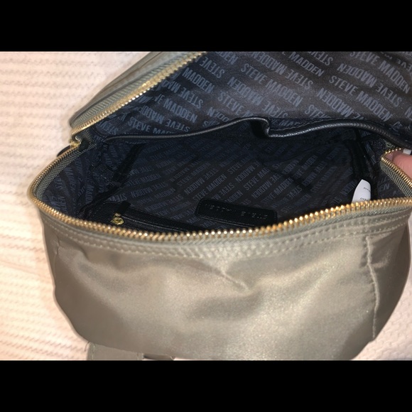 small backpack - Picture 5 of 6